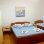 With Parking Space - 22168 Apartamento