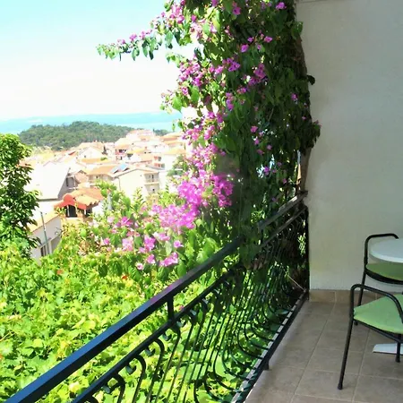 Appartamento With Parking Space - 22168 Makarska